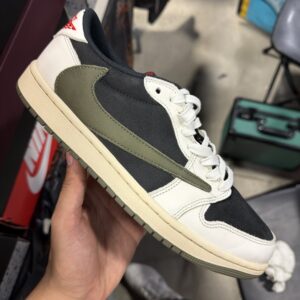 Jordan 1 Travis Scott Olive